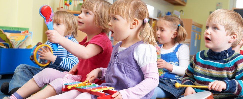 Kinder beim Spielen